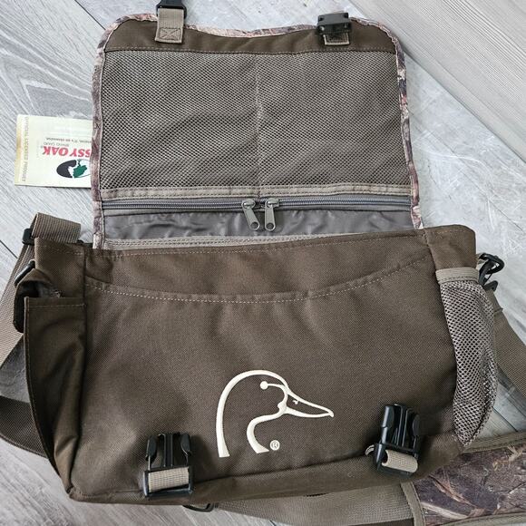 Mossy Oak Ducks Unlimited Camo Hunting Shoulder Bag Adjustable Strap Ammo Loops - Picture 13 of 16